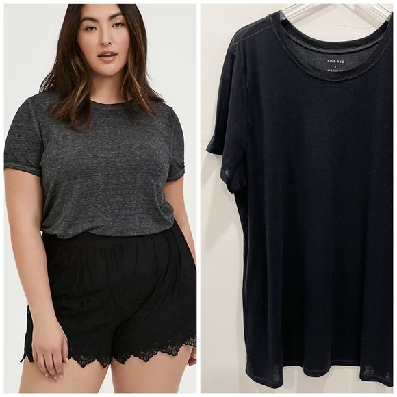 Torrid Classic Fit Crew Tee Black Size 2 Short Sleeve - Picture 1 of 9